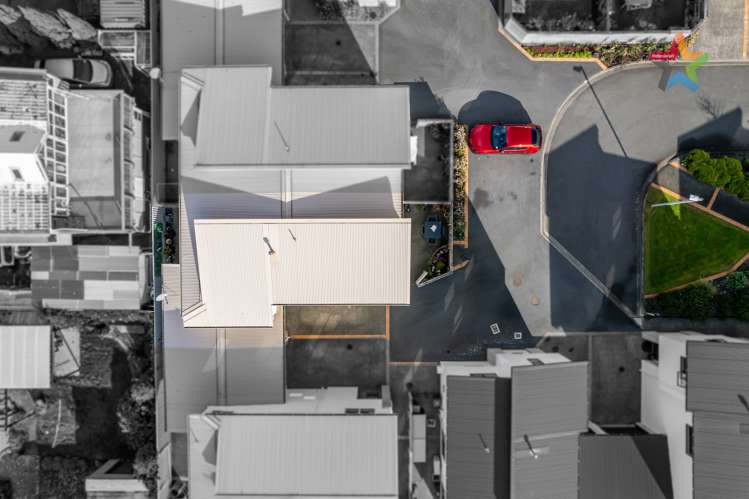 23 Latimer Way Petone_17