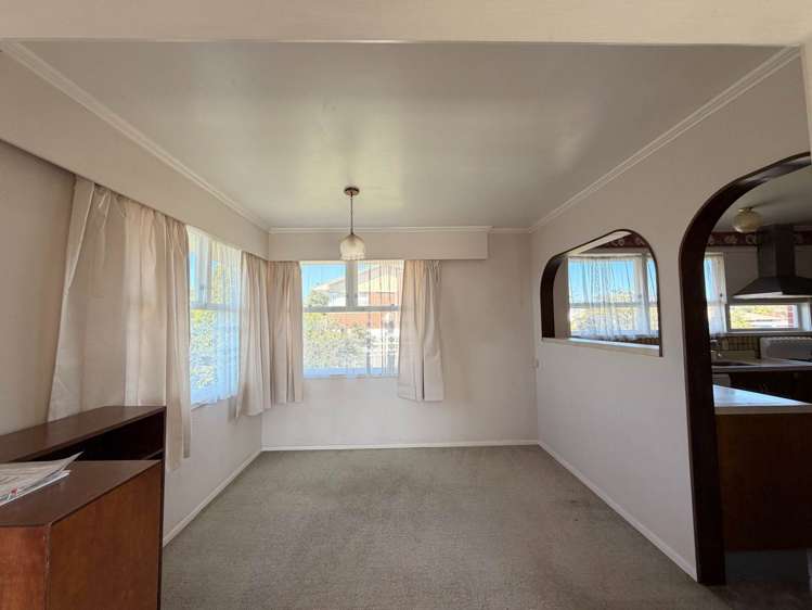 28 Katavich Place Mt Roskill_10