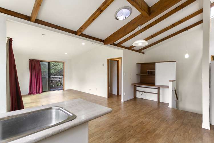 36 Longfellow Parade Glen Eden_8