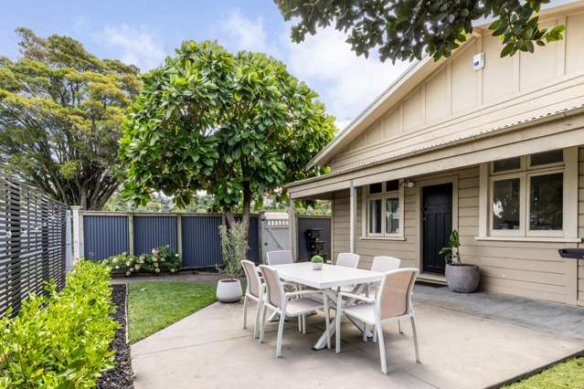 2 McDonald Street Napier South_1