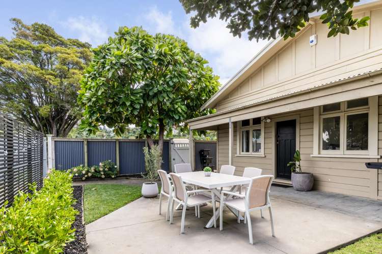 2 McDonald Street Napier South_1