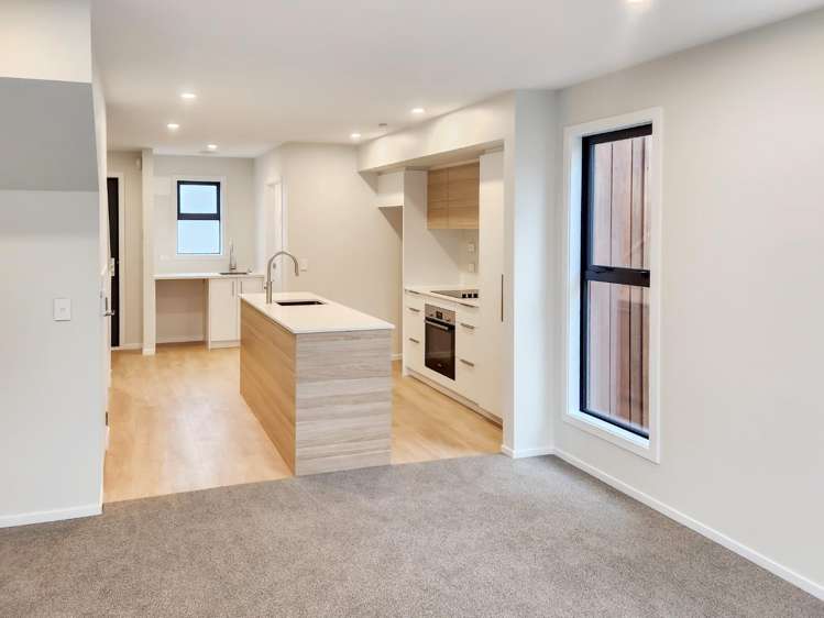 6/31 Wainuiomata Road 10629_6