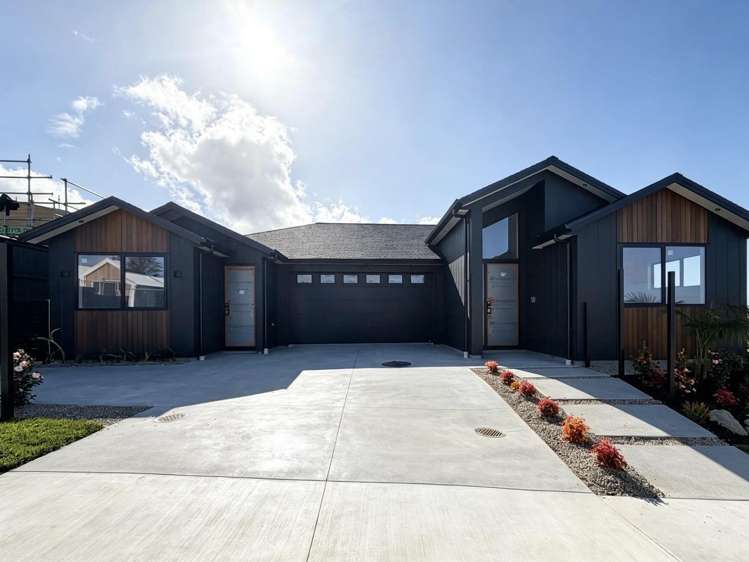 80 Parish Drive_0