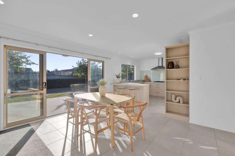 17 Wessex Place Rototuna North_7