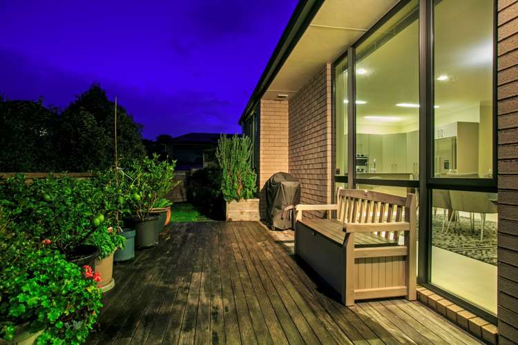 9 Northbrook Close Greenhithe_5