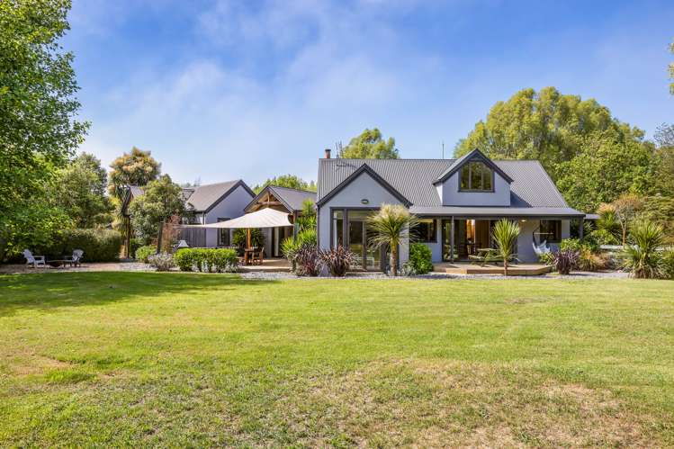 66 Allin Drive Waikuku Beach_15