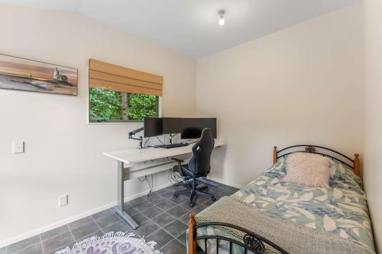 359A Kuku East Road Manakau_29