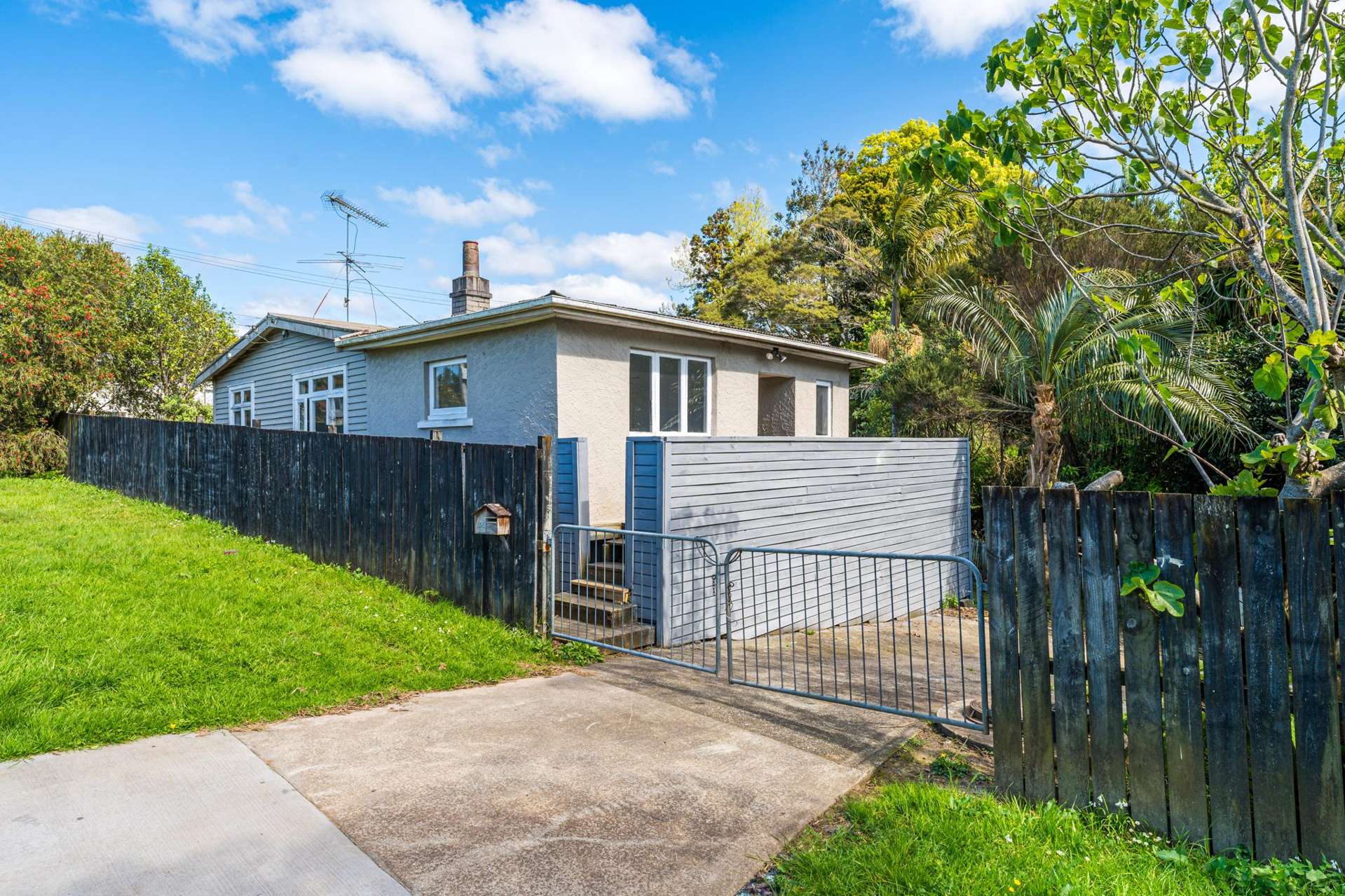 101 Seabrook Avenue New Lynn_0