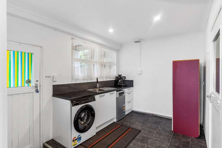 2 Miro Street Te Aroha_22