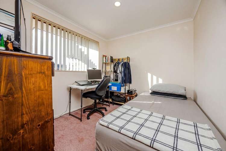 15 Tilberg Street Mangere East_8