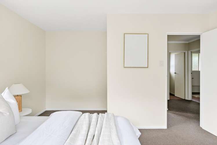 66 Douglas Street Okitu_9