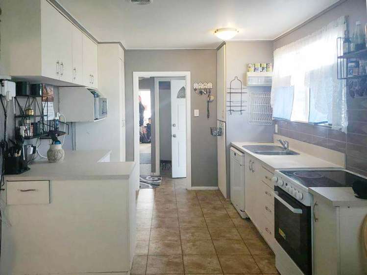 65 Cargill Street Papakura_2