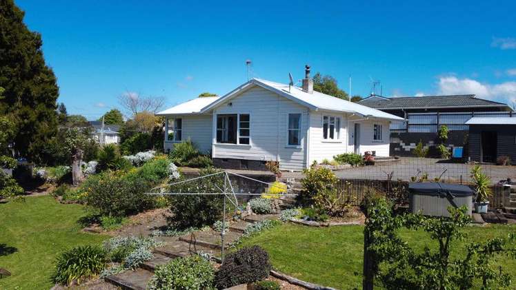 32 Cole Street Dannevirke_16