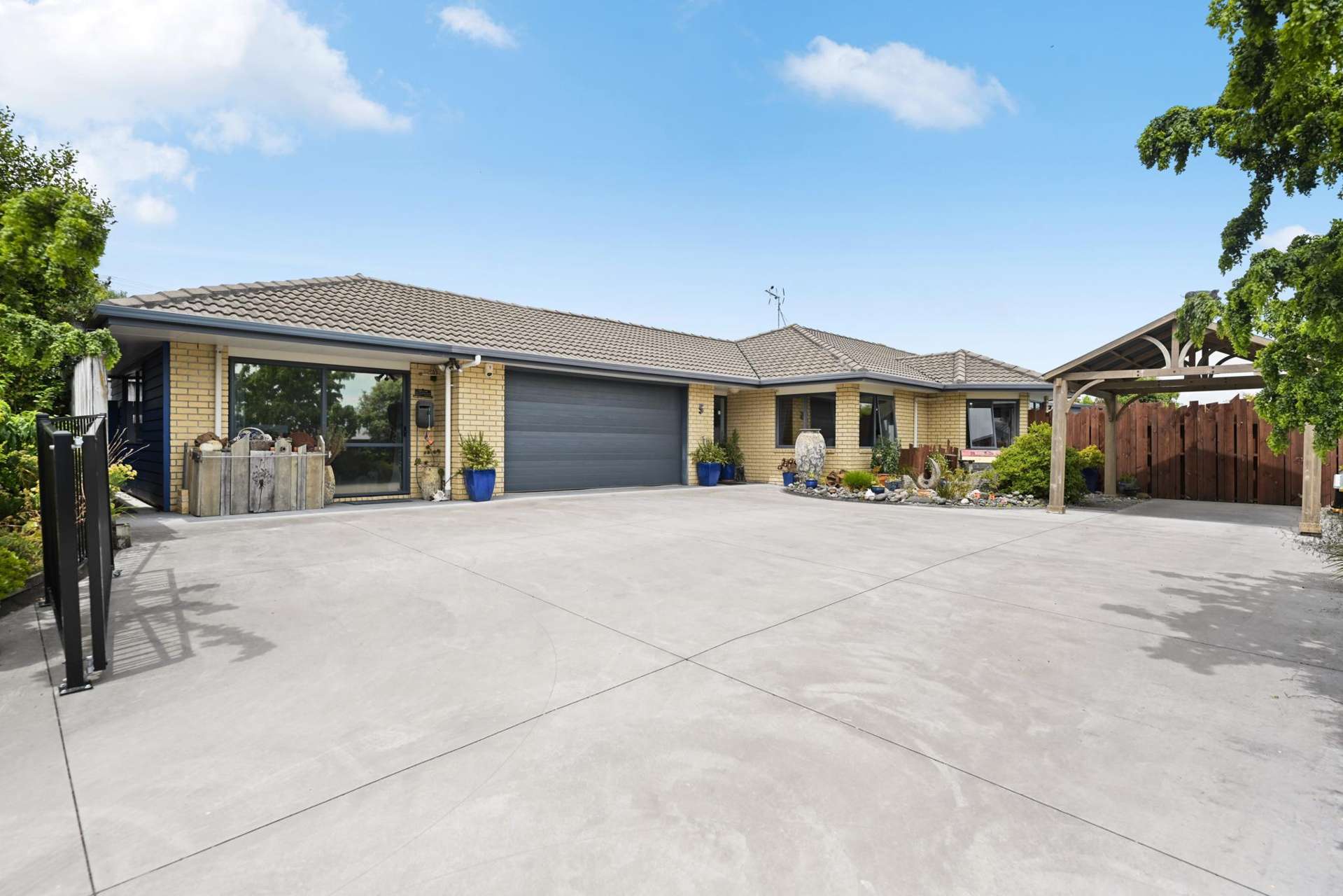 5 Caversham Drive Rototuna_0