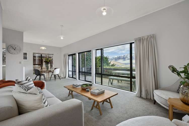 37b Greenstone Place Fernhill/Sunshine Bay_5