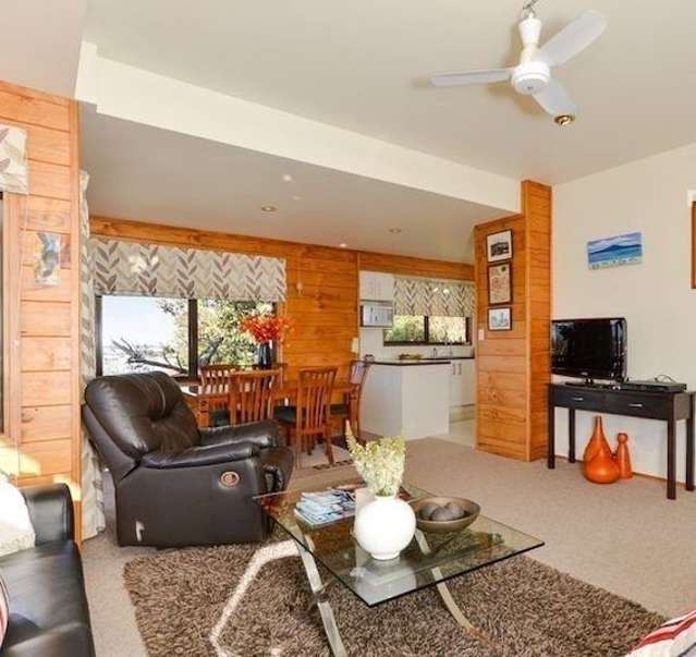 17a Ngatiawa Street One Tree Hill_1