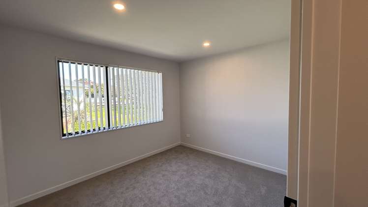 2/59 Howe Street Howick_5