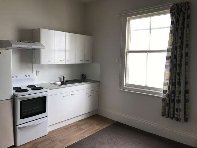 CITY CENTRE 1 BEDROOM