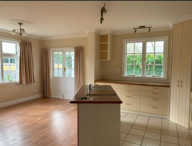 8a Cotter Street 1274_1