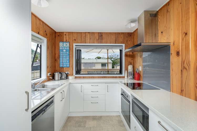 37 Hornsea Road Tairua_6