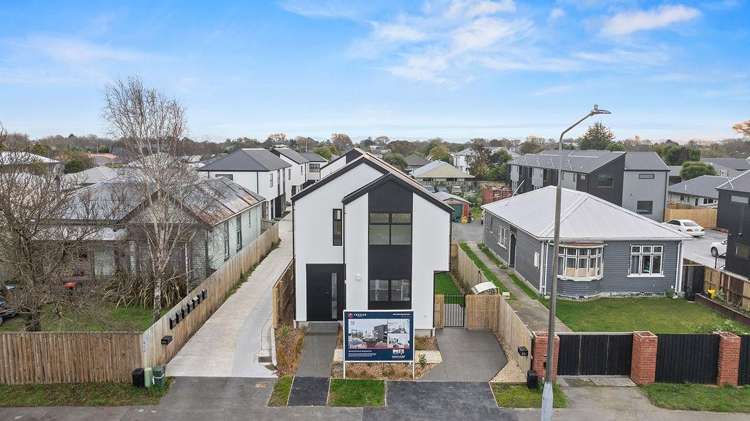 631 Worcester Street Linwood_18