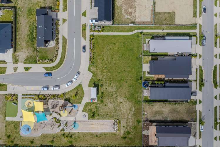 148 Burdon Loop Lake Hawea_5