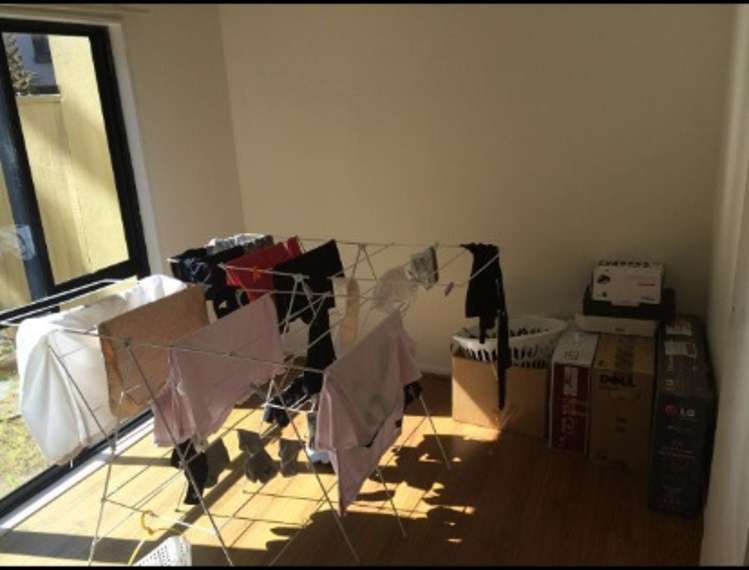 42/17 Lyon Avenue Mount Albert_2