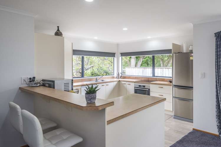 4 The Avenue Paraparaumu Beach_5