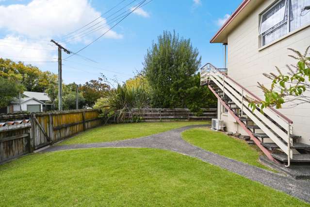 1-6/16 Myrtle Street Hamilton East_2