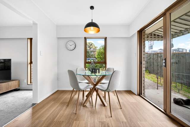 1/10 Manuka Road Glenfield_3