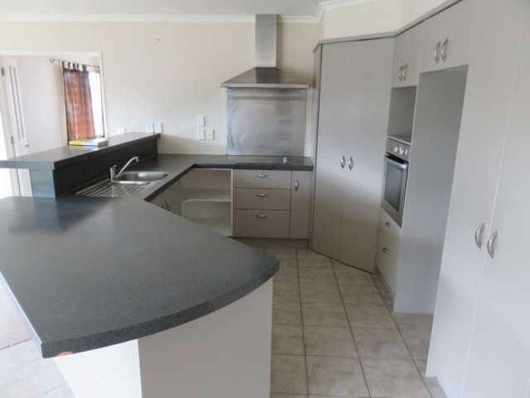 31 Thomas Road Huntington_7