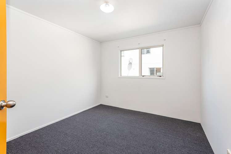 1/91 Brockworth Place Riccarton_8