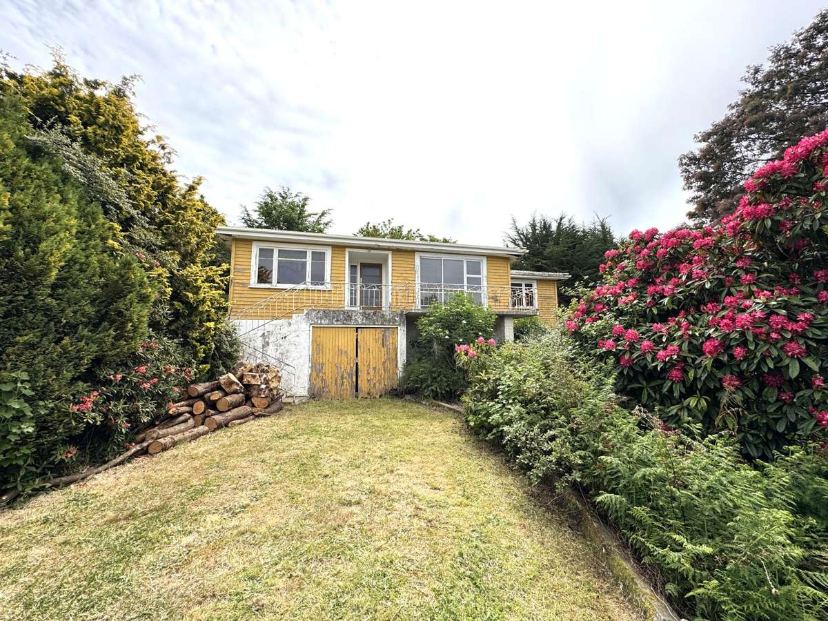 4 Merrie Creek Road_0