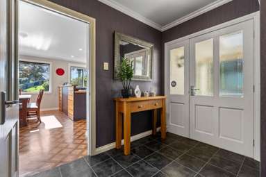 218 Henwood Road_4