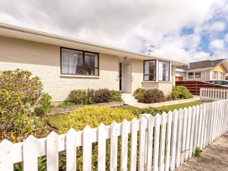 2A Joseph Grove Elderslea_17