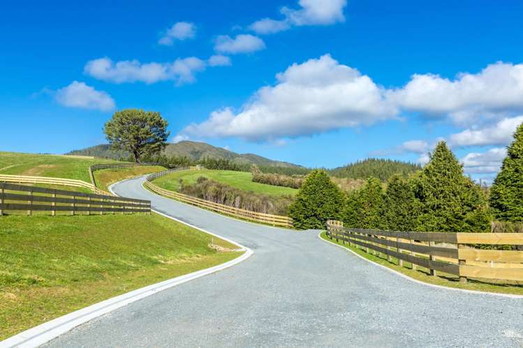 (Lot 4)/1422a State Highway 2 Kaitoke_5