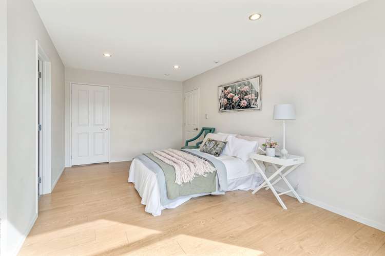 3/21a Mount Smart Road Royal Oak_8