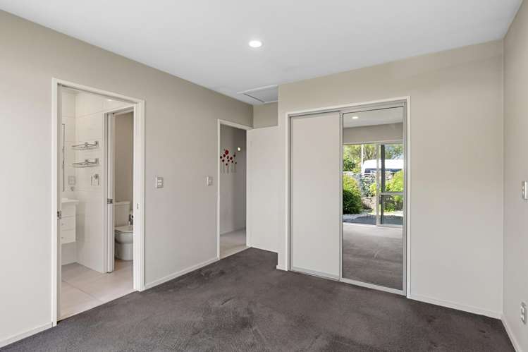 1/5 Kennedys Bush Road Halswell_7