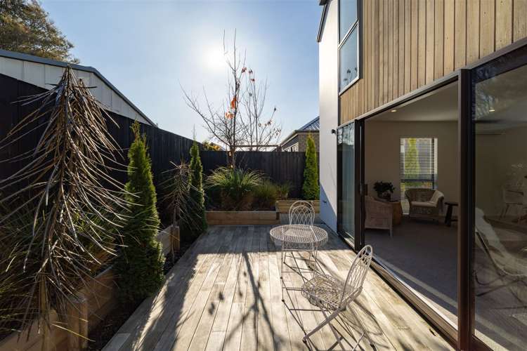 7/9 Edgeware Road Saint Albans_13