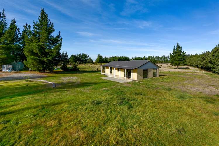 352 Knyvetts Road Southbridge_0