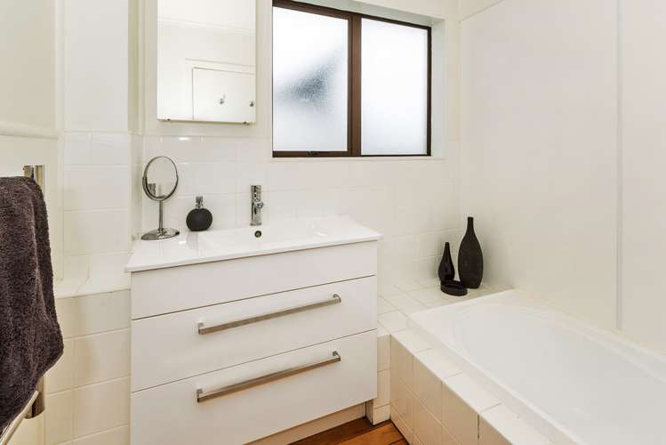 99 West Street Pukekohe_4