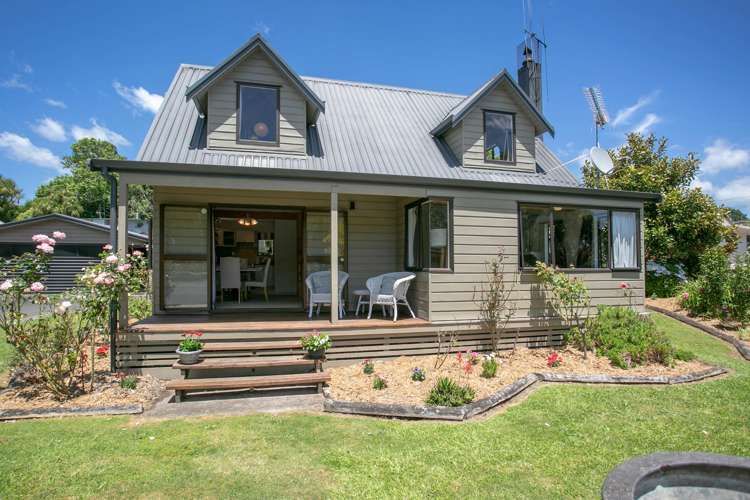 9 Eliot Place Leamington_18