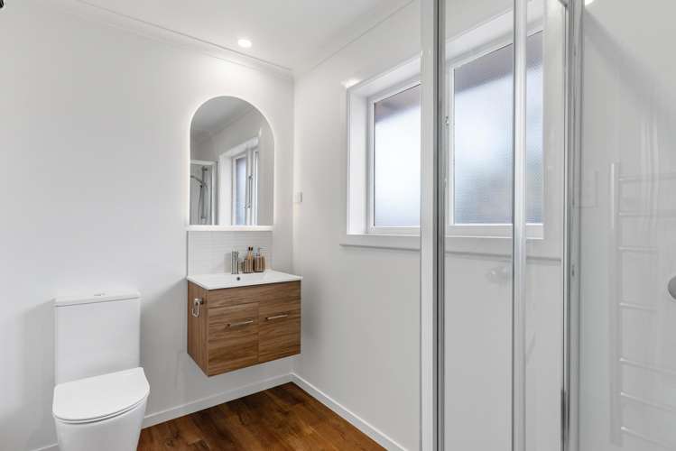 25 Bournemouth Crescent Wainoni_10