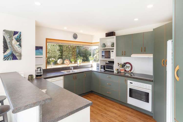 1/14 Aston Drive Waimairi Beach_10