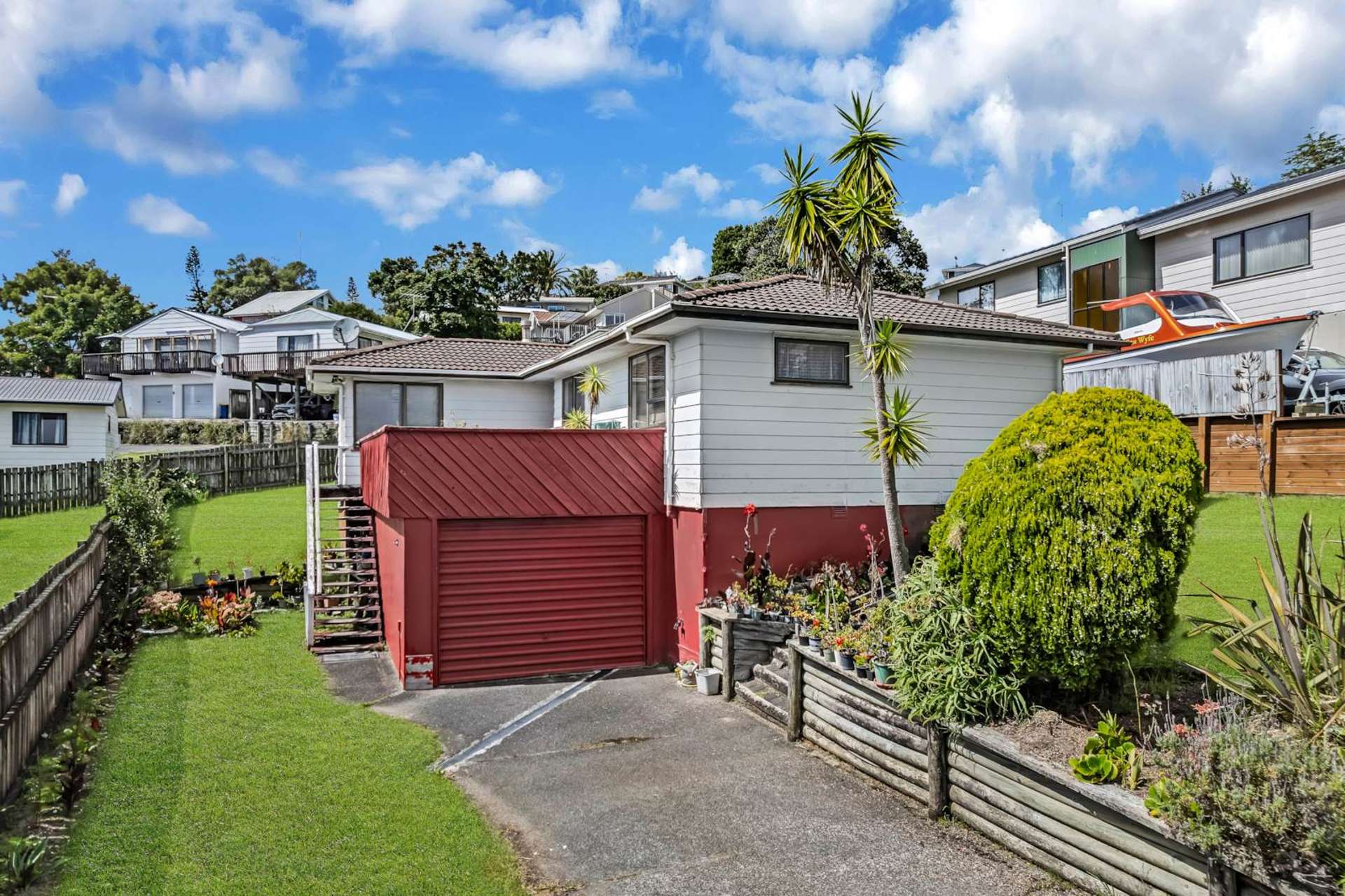 6 Tesla Place Totara Vale_0
