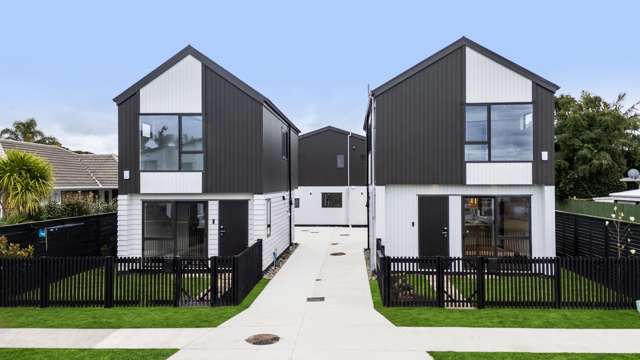 A Rare Pakuranga Collection - Brand-New & Freehold