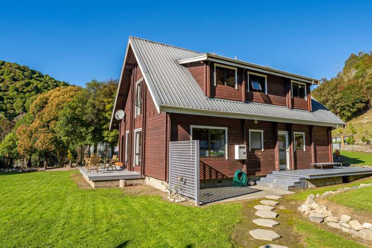 2 Teal Valley Road Hira_3