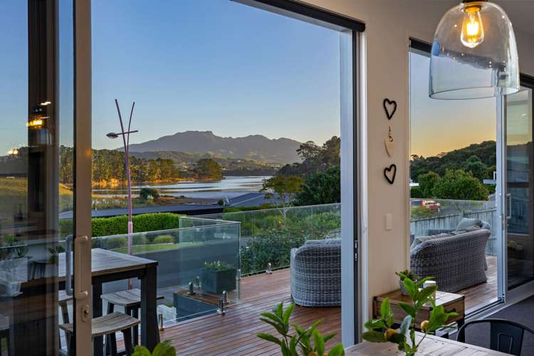 24 Robertson Street Raglan_34