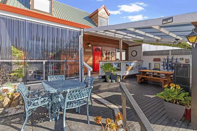 2/8 Leven Lane Totara Heights_3