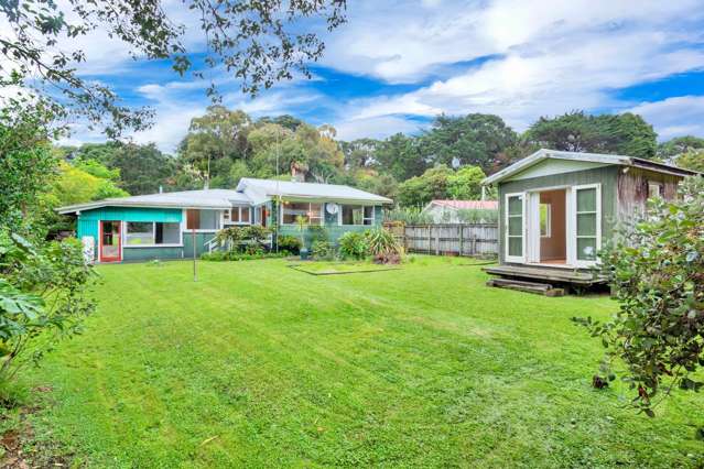 410 Leigh Road Whangateau_1